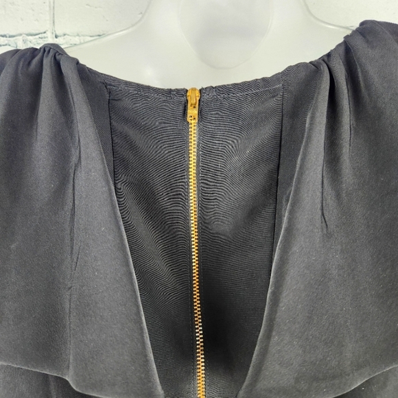 H&M Flutter Sleeve Romper - Picture 3 of 4